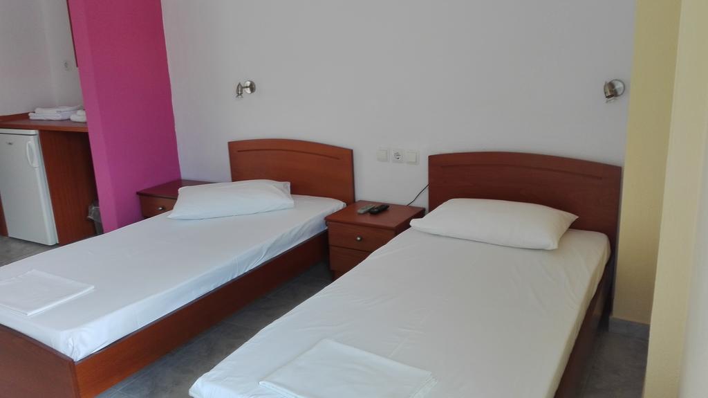 Familia Hotel Loutra Volvis Exteriör bild